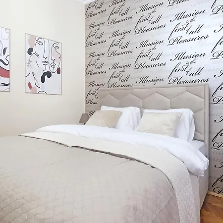 Illusion Downtown Apartament